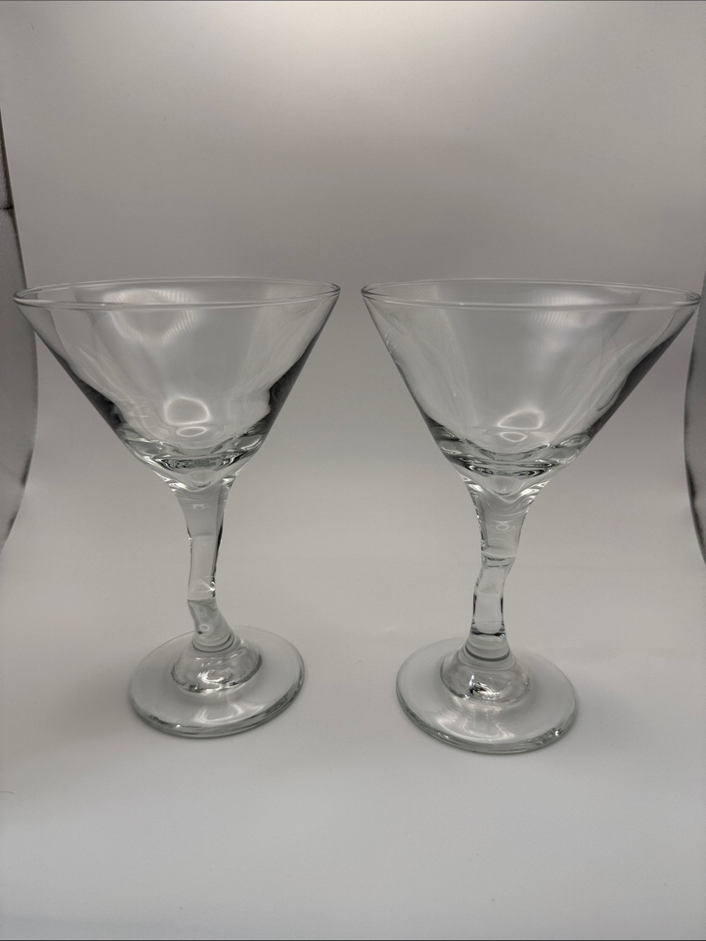 Libbey Z Twisted Retro Zig Zag Stem Boho Martini Margarita Glasses  Set of 2